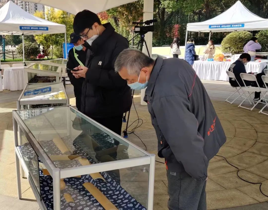 0609_144941_749.jpg 16.jpg