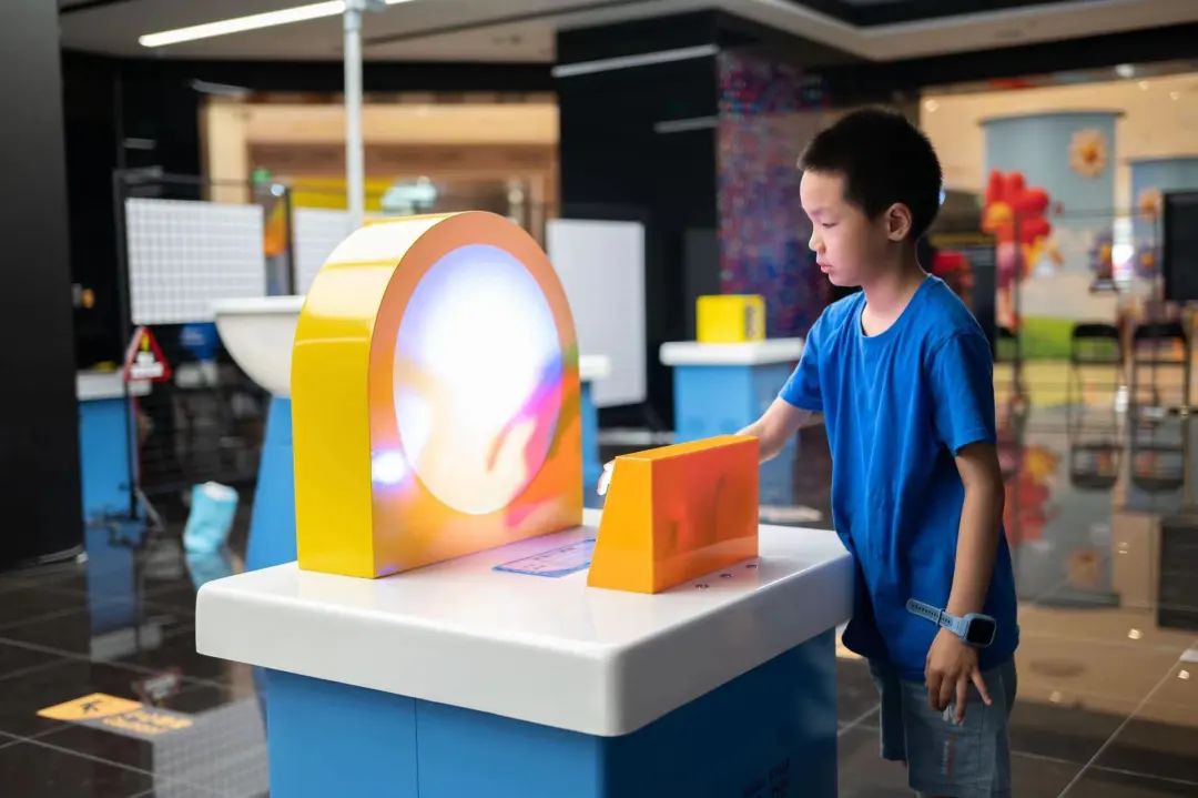 0717_101830_788.jpg 0717_101830_788.jpg