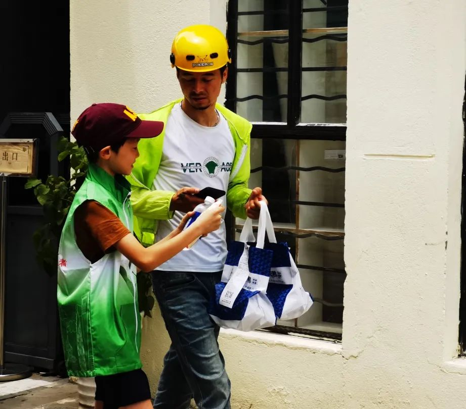 0731_173845_575.png 0731_173845_575.png