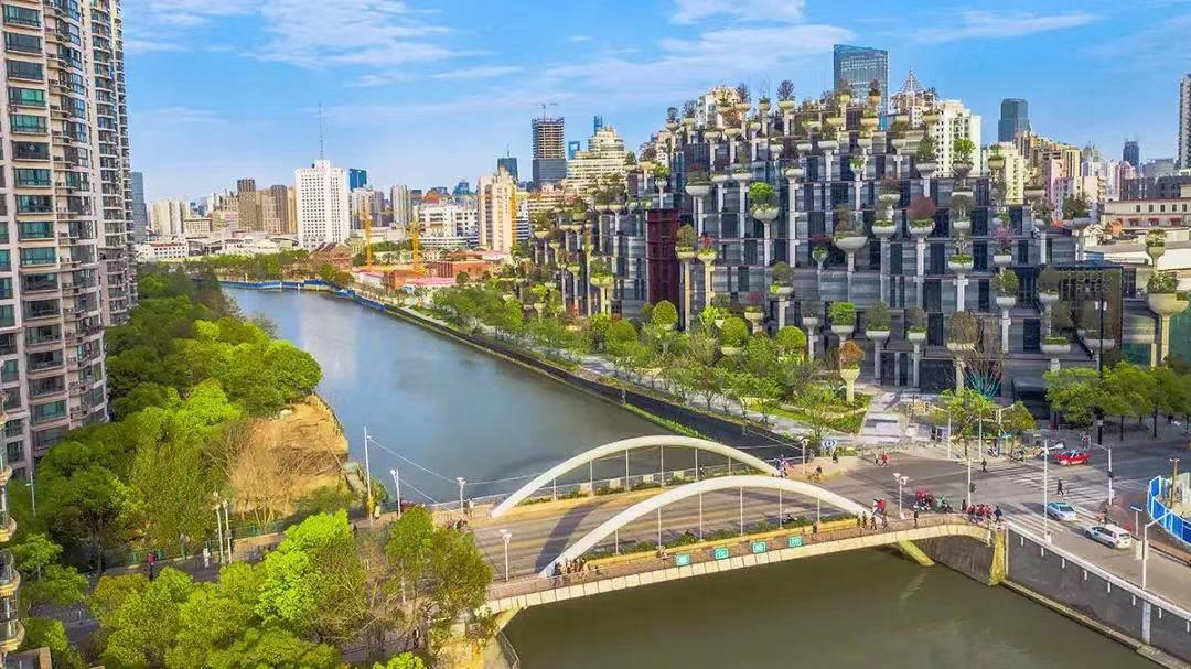 0821_182726_344.jpg 0821_182726_344.jpg