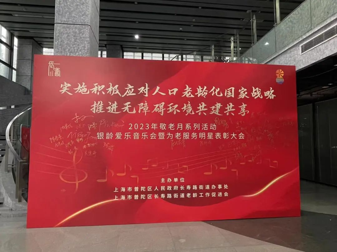 1012_172717_904.png 1012_172717_904.png