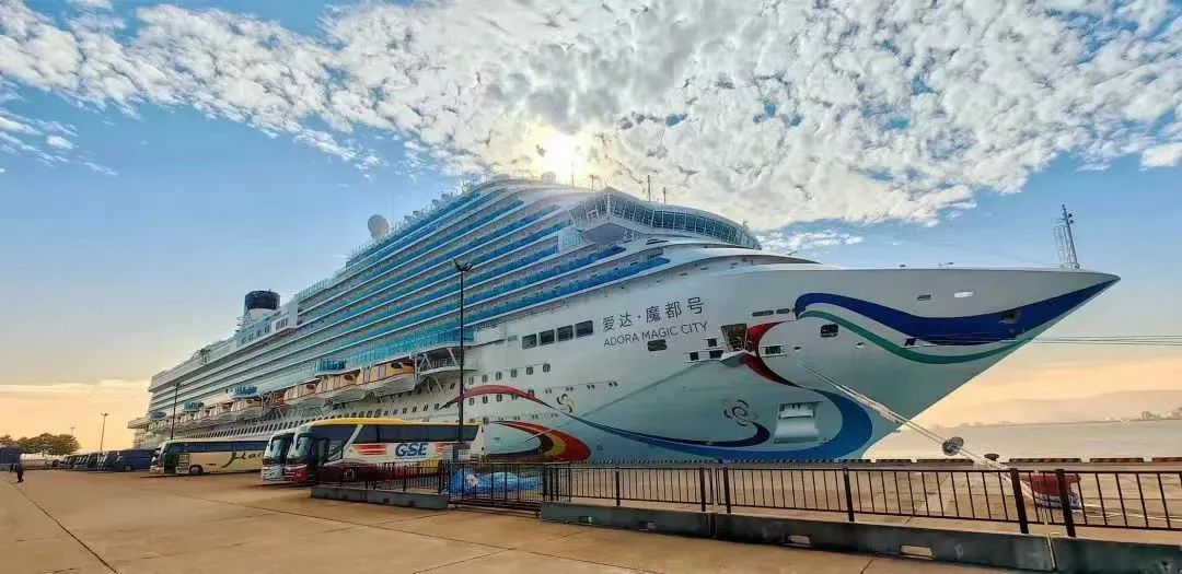 0222_081631_733.jpg 0222_081631_733.jpg