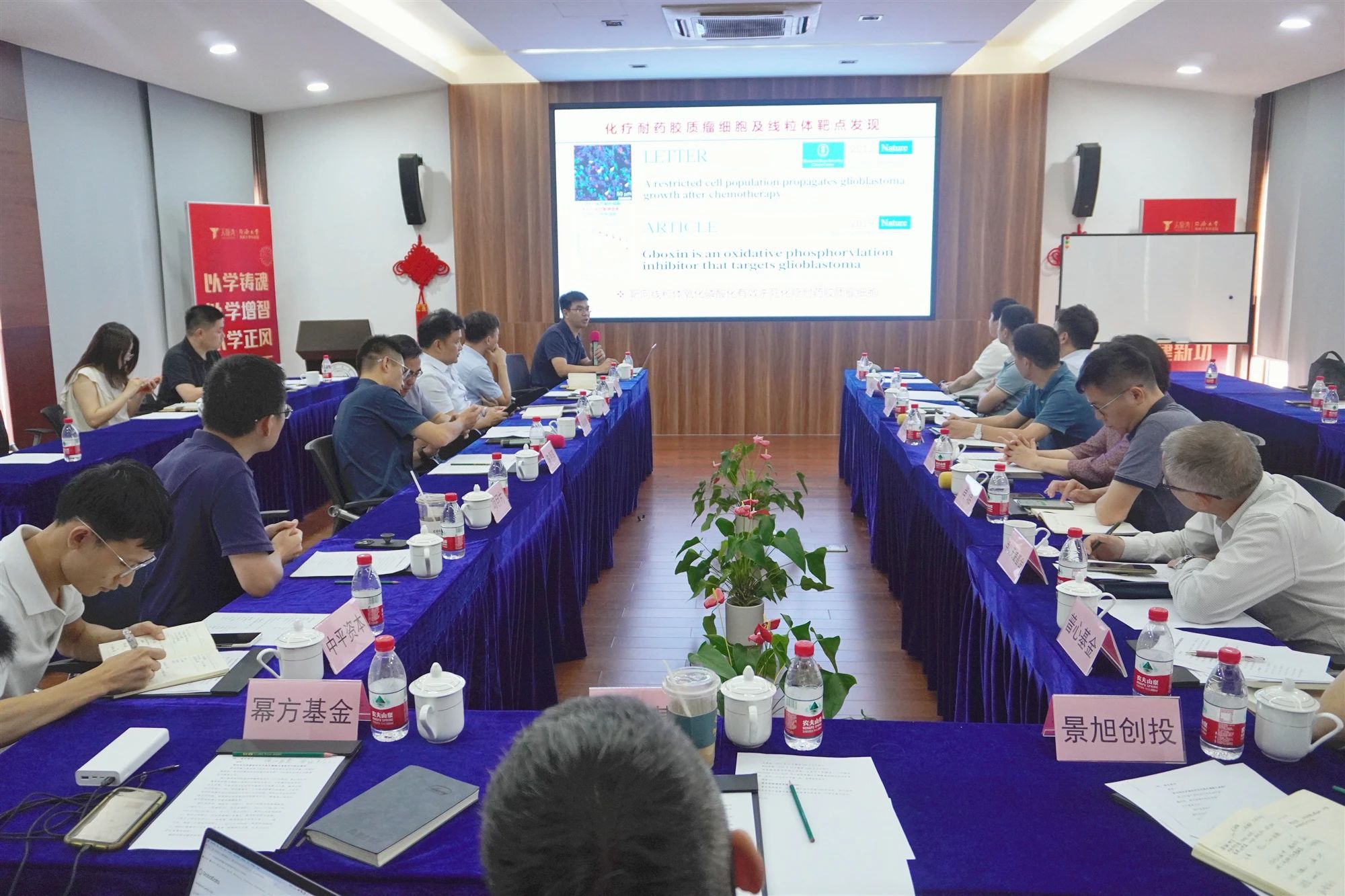 0410_085151_641.jpg 0410_085151_641.jpg