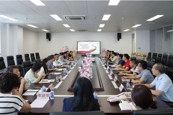 师恩润沃土，研思促发展！长征镇教师节座谈会凝聚育人奋进合力