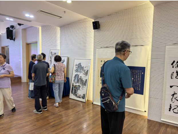 感念幸福生活，侨心永远向党！长征镇举行庆祝侨联成立70周年活动