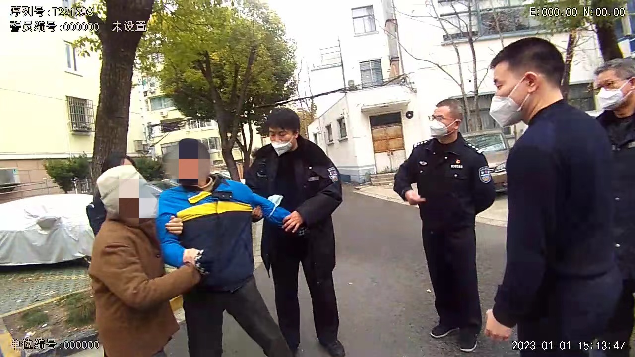 0106_081638_226.jpg cf53d9fa75ed14e2956458f08b4839a.jpg