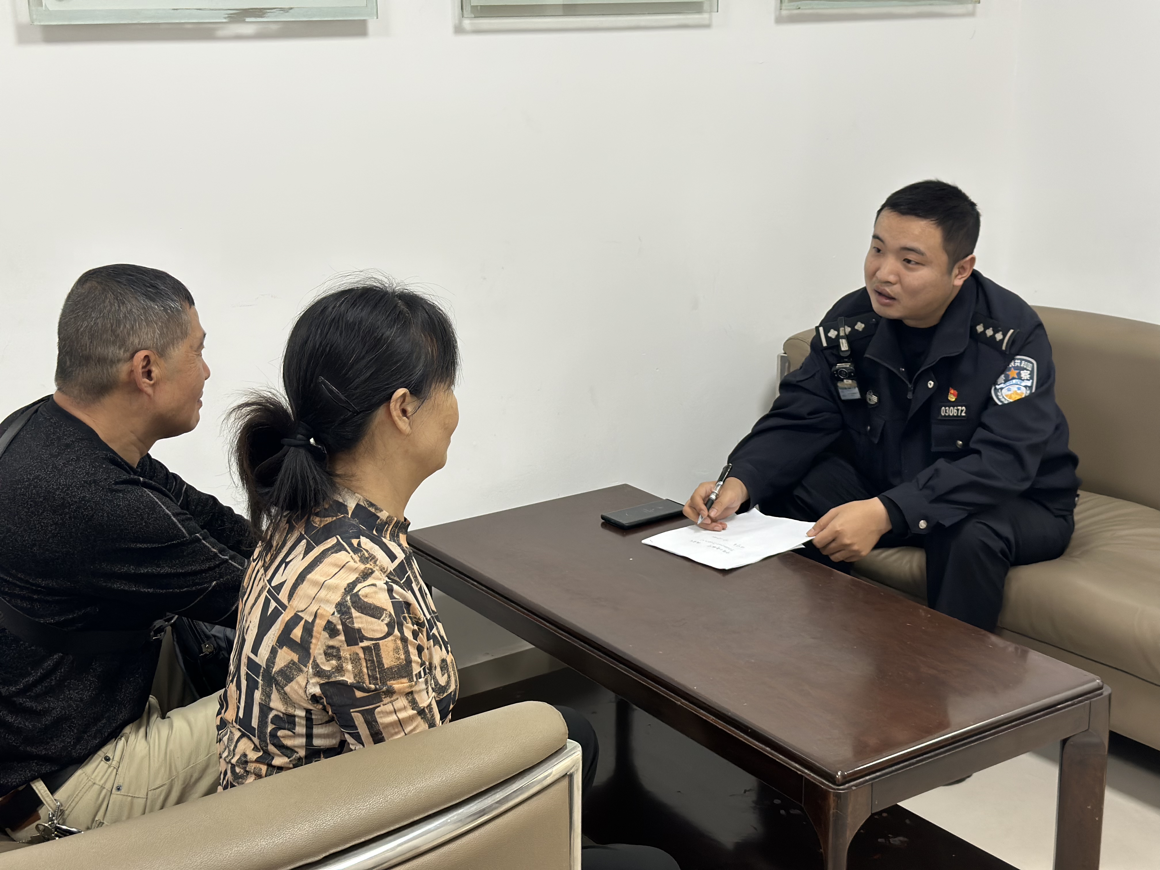 1019_091247_139.jpg 1019_091247_139.jpg