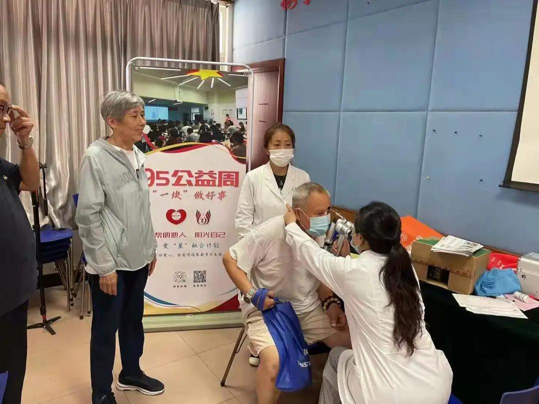 0907_124318_648.jpg 5曹杨新村街道 (1).jpg