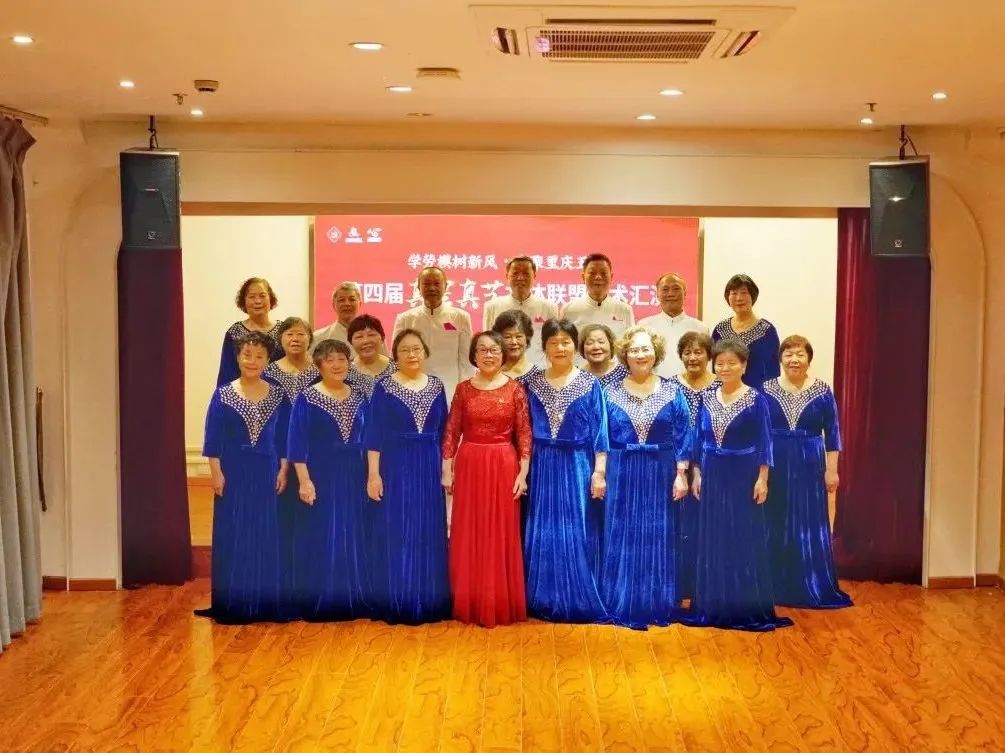 0508_161801_169.jpg 4.jpg