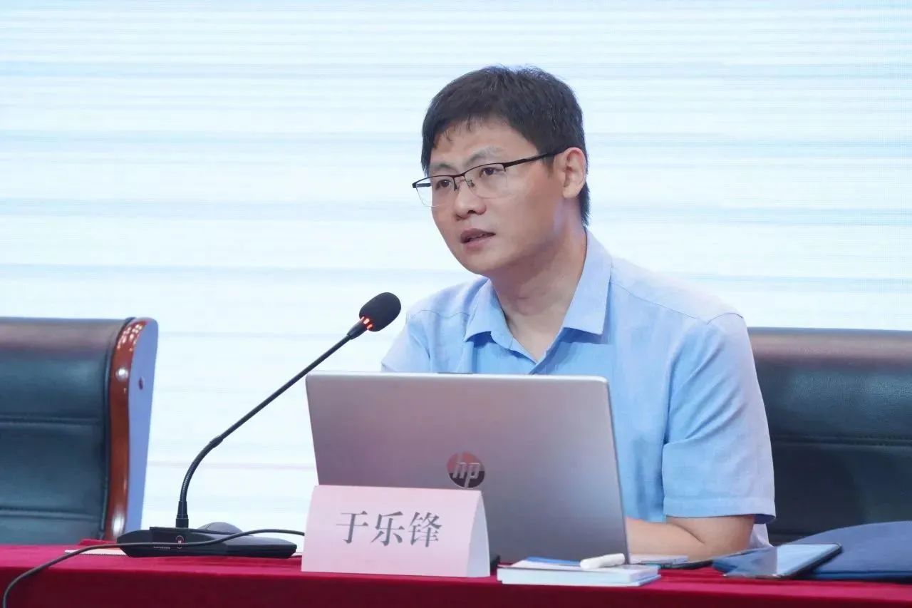 0703_095833_304.jpg 4.jpg