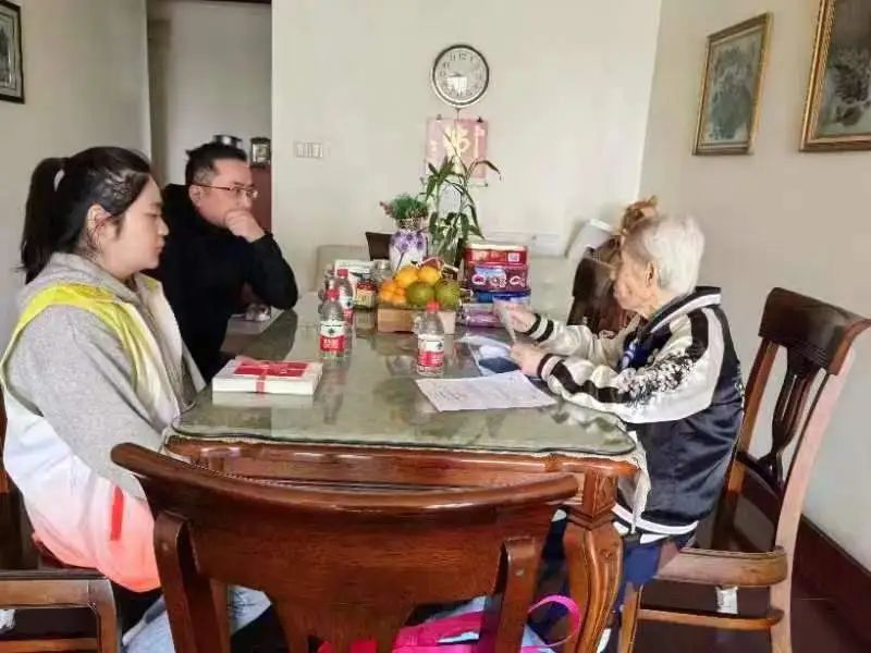 0208_131520_239.jpg 3.jpg