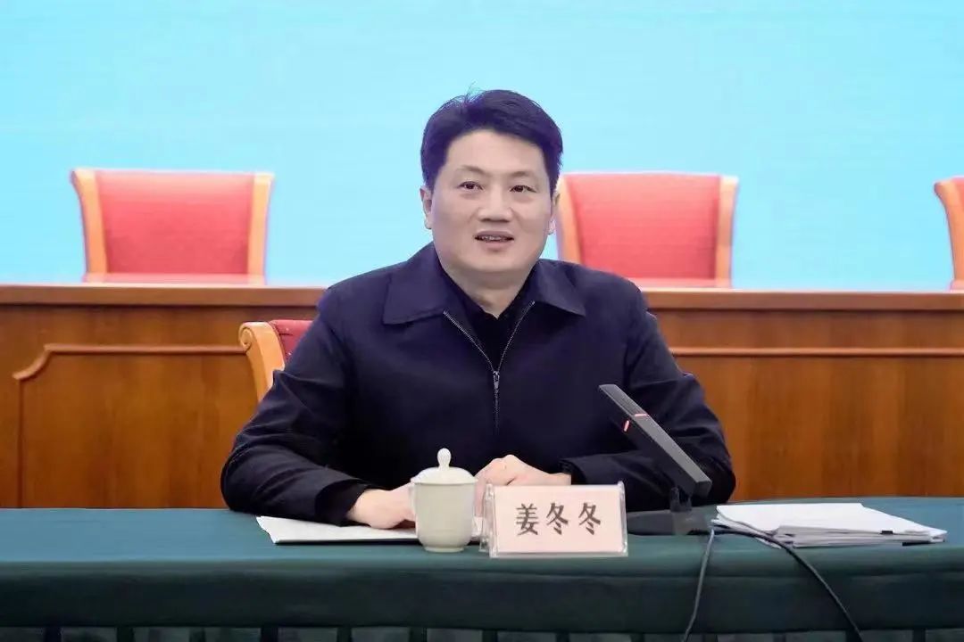 0206_152104_157.jpg 2.7 5.jpg