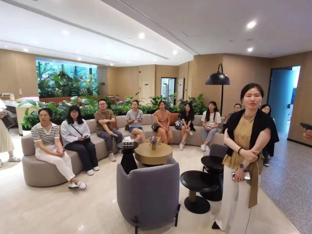 0717_140334_410.jpg 7.14 4.jpg