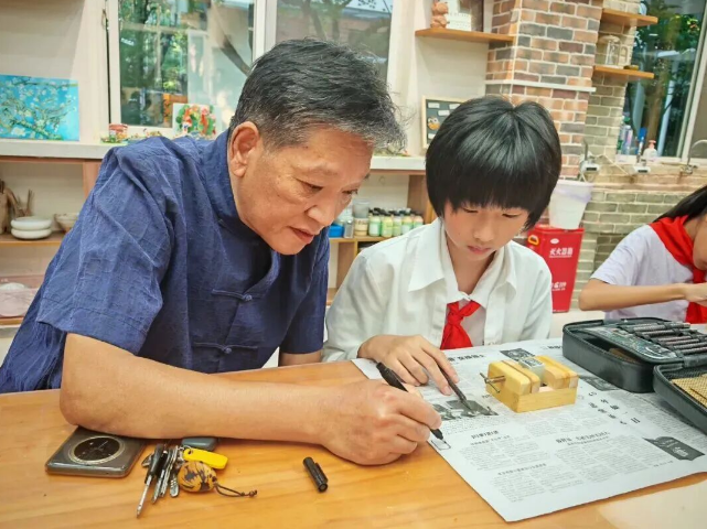 非遗项目—石雕