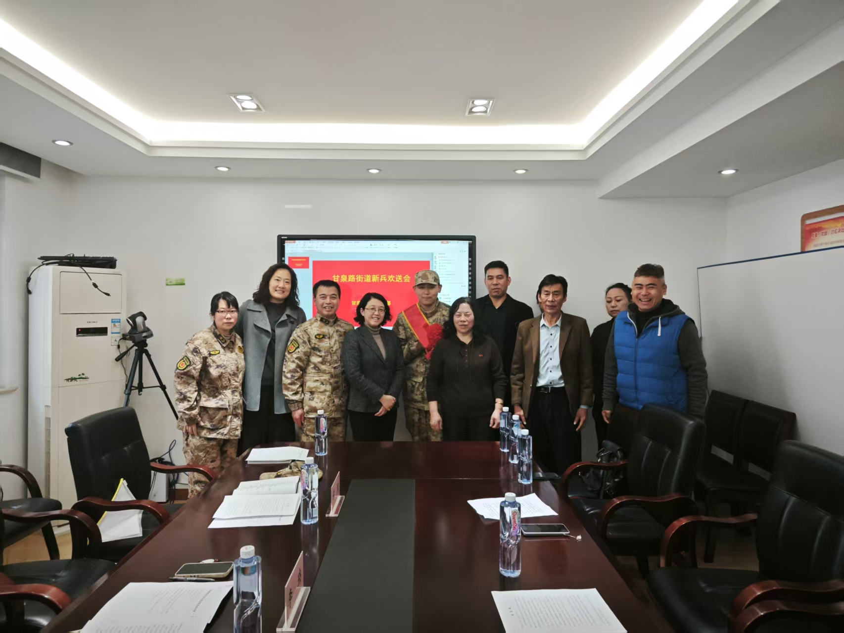 热血铸军魂，青春赴军营，甘泉热血青年光荣启程赴军营