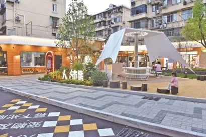 解放日报：探索城市更新高质量发展之路——上海市规划资源局：绘就更新全景，激活内生动能