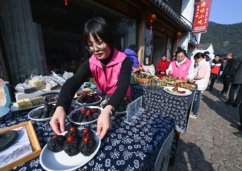 1023_100805_708.jpg 6.jpg