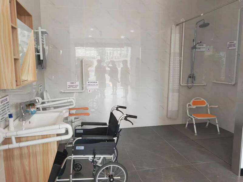 0822_092328_190.jpg 501e95e7155445ee94ee19bfd04b7556.jpg