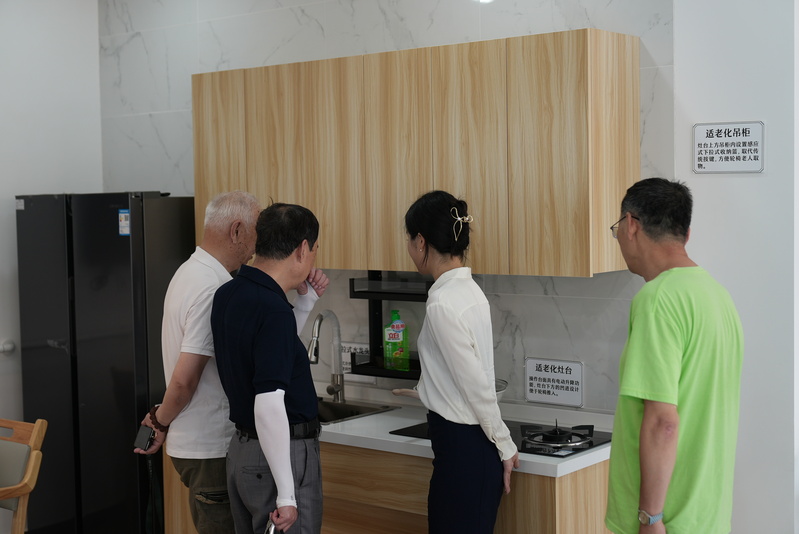 0822_092302_265.jpg d1317a660d6f418eb2ceed97127fe784.jpg