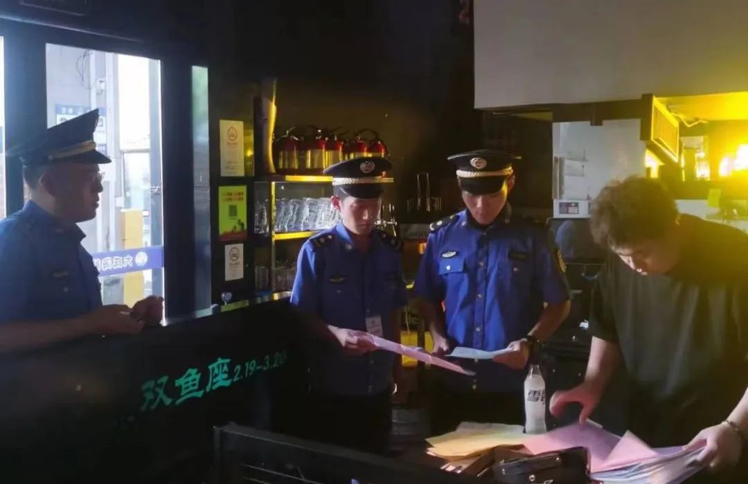 0810_135053_147.jpg 0810_135053_147.jpg