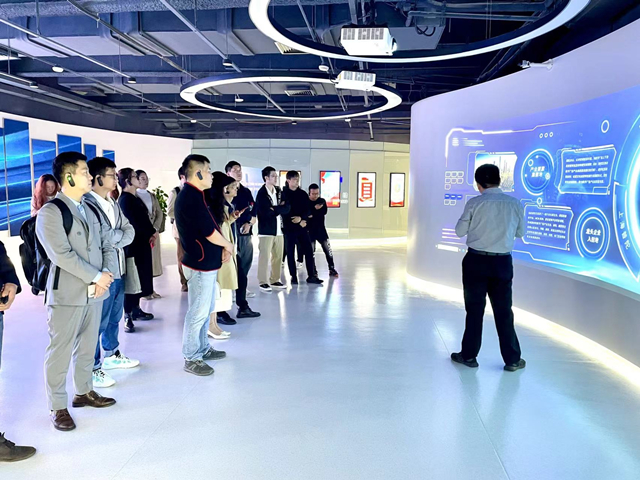 0125_084659_742.jpg 0125_084659_742.jpg