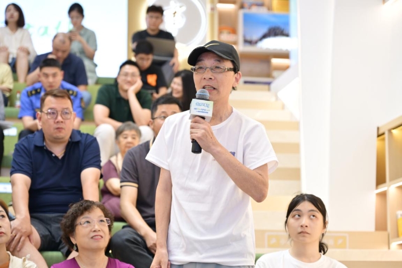 0703_151700_143.jpg 0703_151700_143.jpg