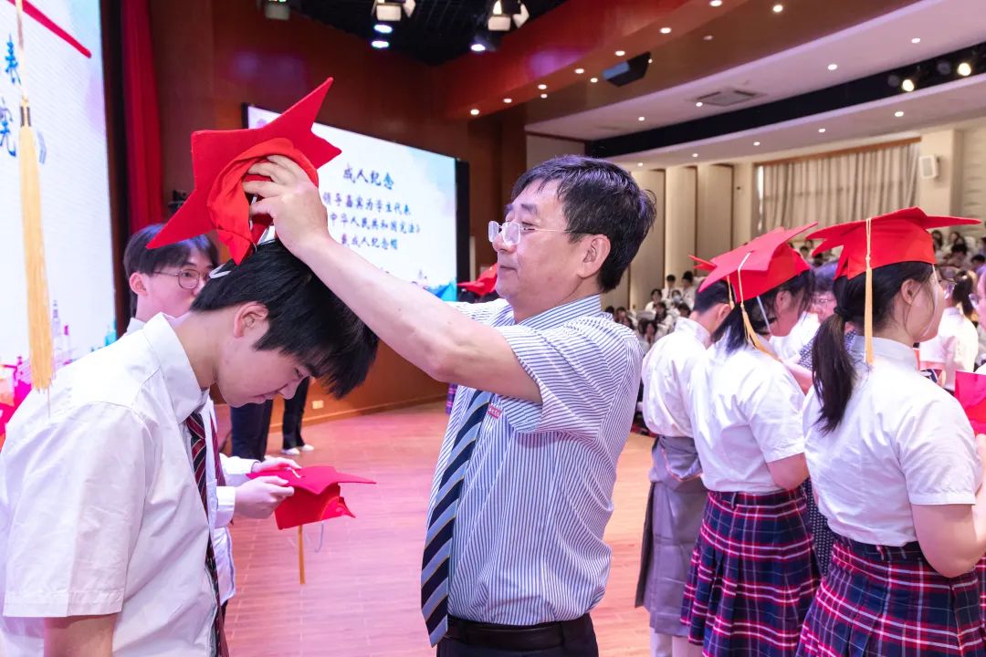 第五届上海市教育功臣提名奖：晋元高级中学  季洪旭