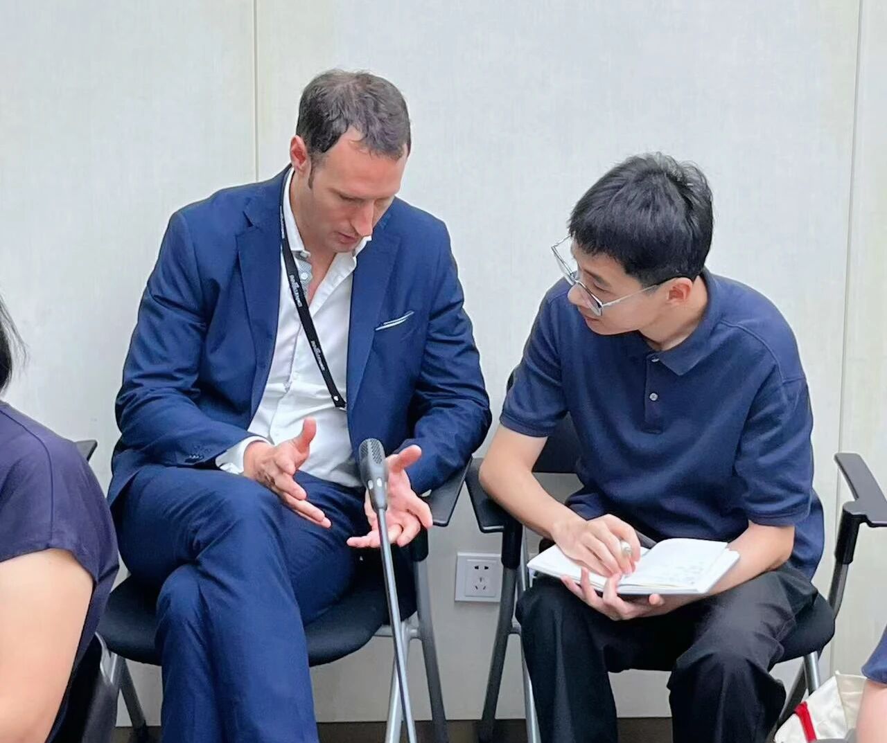 微信图片_20251017102029.jpg 微信图片_20251017102029.jpg