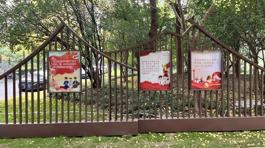 0105_125444_734.jpg 0105_125444_734.jpg