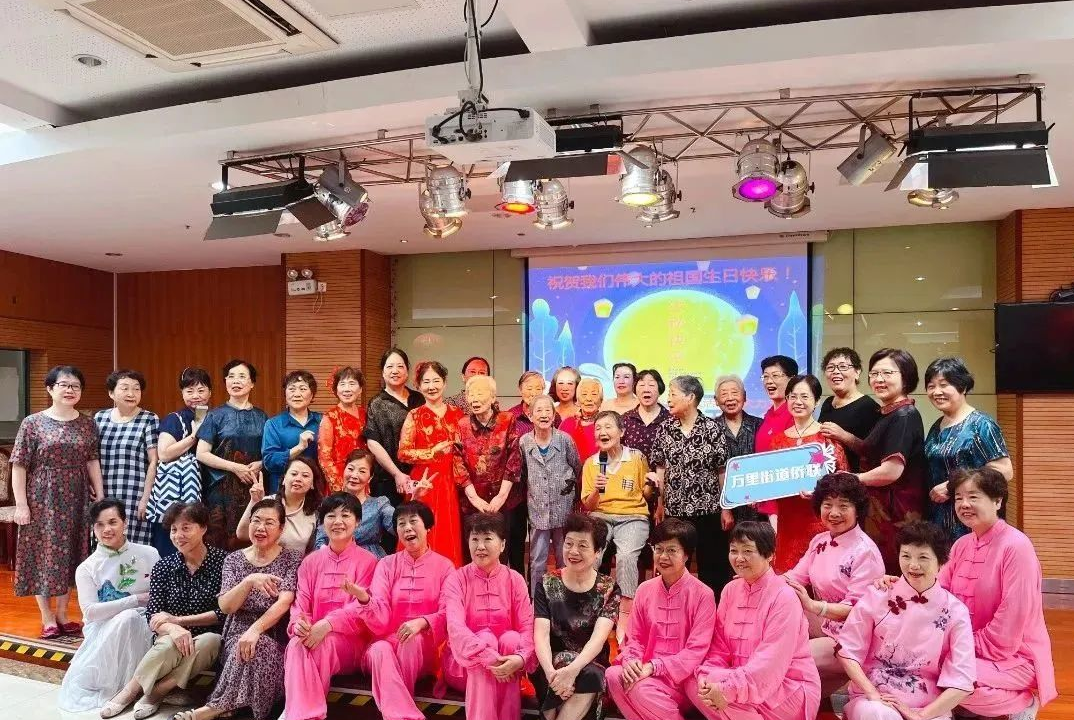 1031_121004_463.jpg 1031_121004_463.jpg