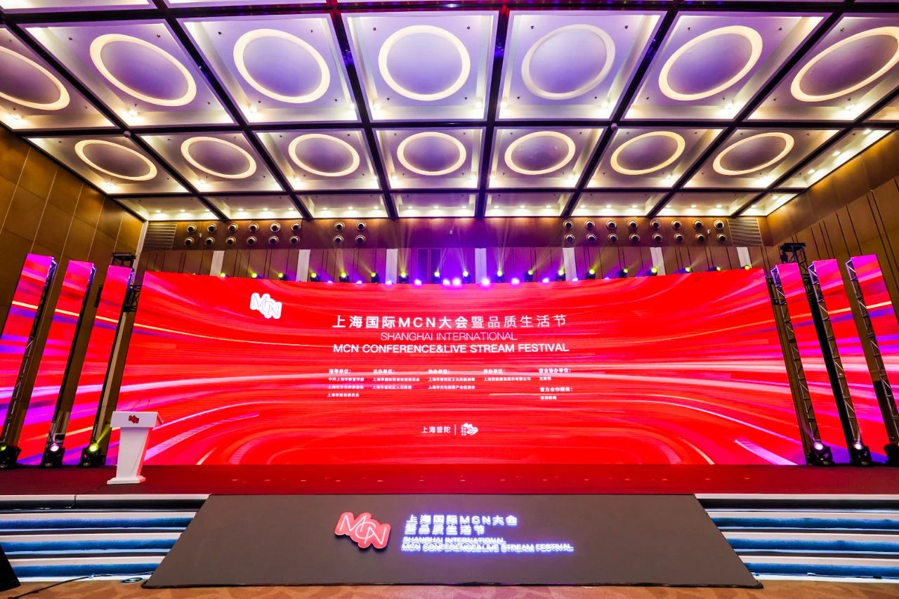 0908_181743_200.jpg b.jpg