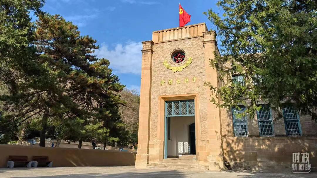 0209_144351_136.jpg 5.jpg