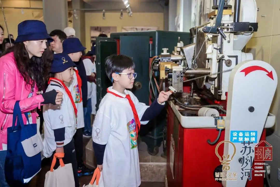 0424_092448_850.jpg b.jpg