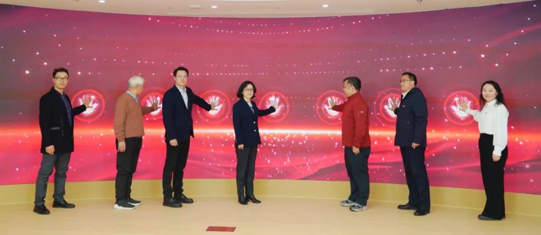 0219_082424_773.jpg 0219_082424_773.jpg