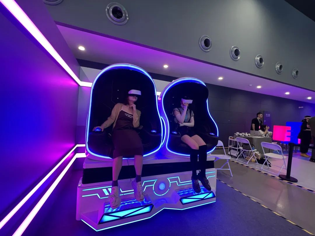 b.jpg