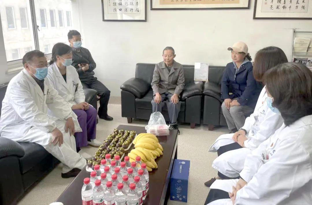 0504_090829_783.jpg 0.jpg