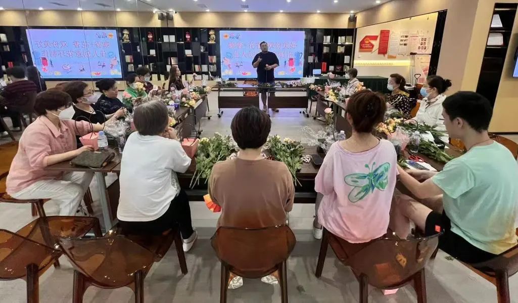 0605_085406_694.jpg 0.jpg