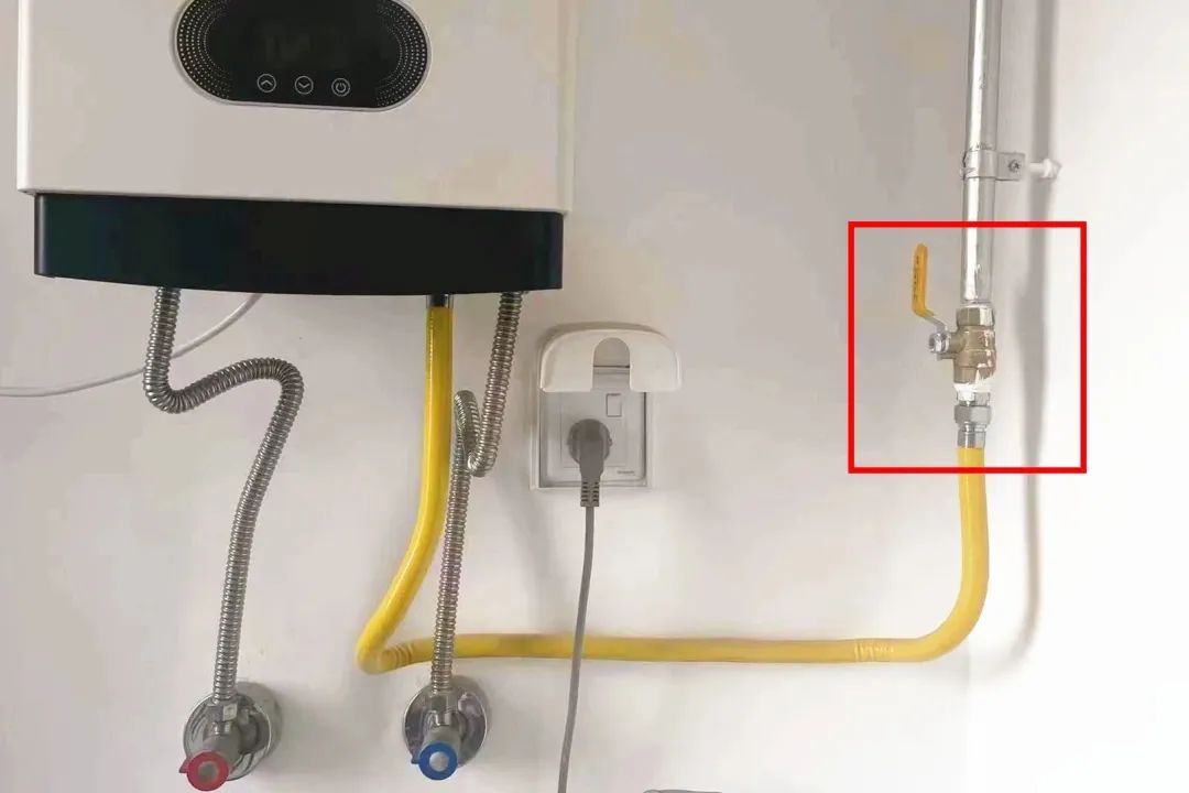 0625_093255_158.jpg 3.jpg