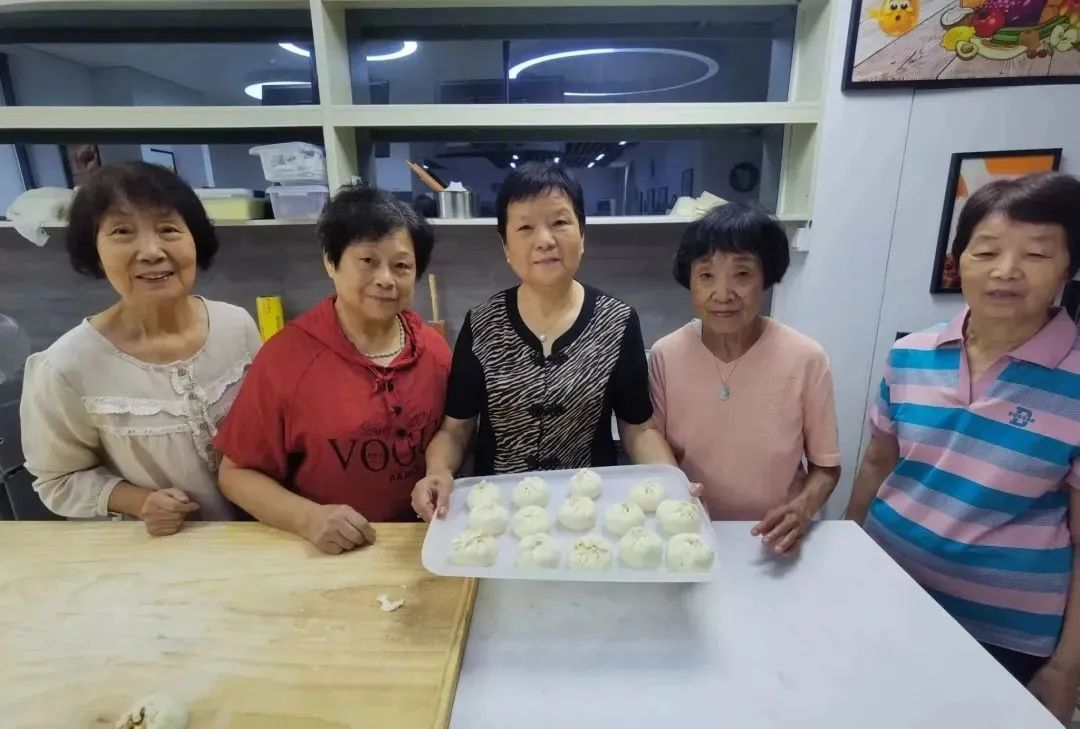 1007_135635_960.jpg 41.jpg