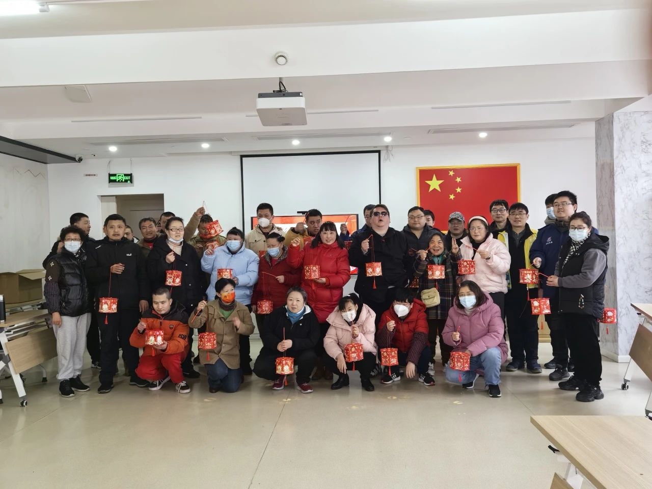 0227_140824_122.jpg 13.jpg