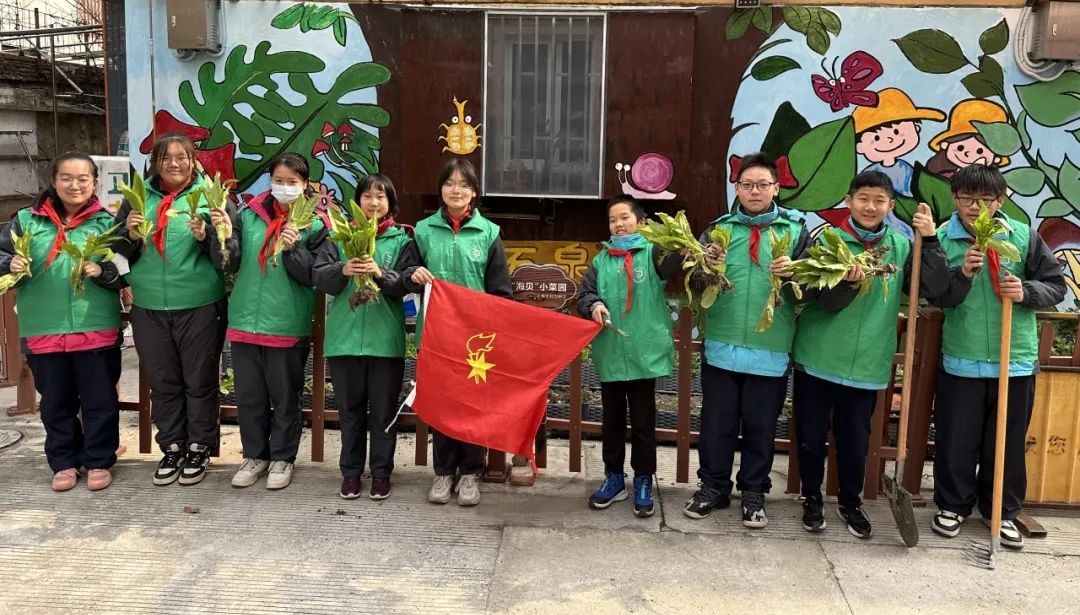 0401_092524_601.jpg 12.jpg