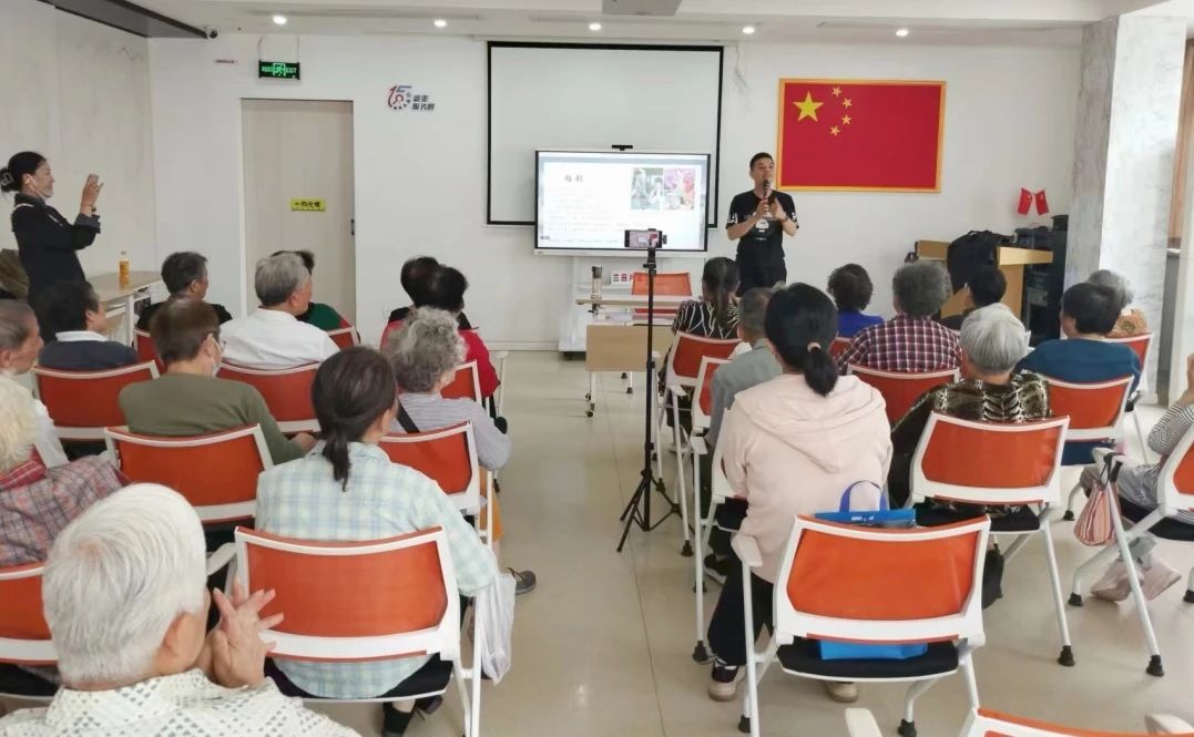 0529_083125_576.jpg 14.jpg