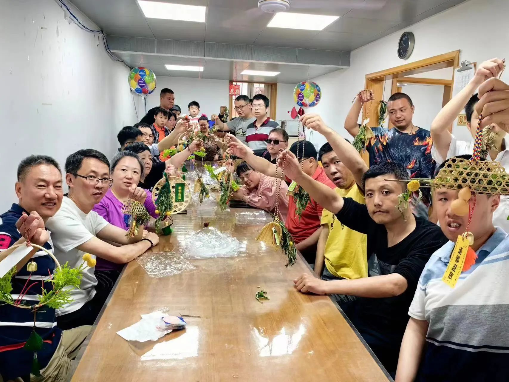 0611_133710_461.jpg 9.jpg