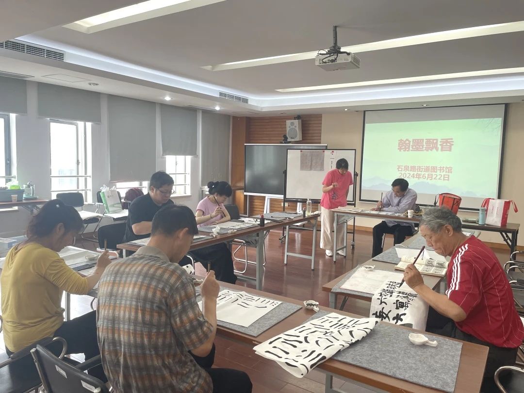 0708_090801_561.jpg 4.jpg