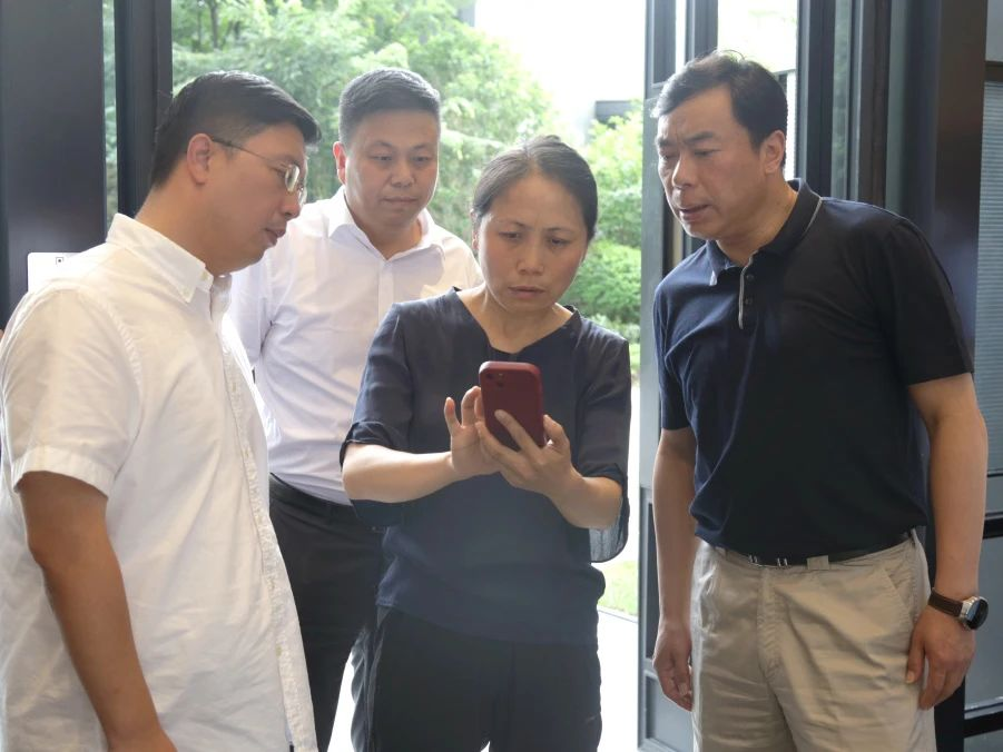 0723_084945_205.jpg 9.jpg