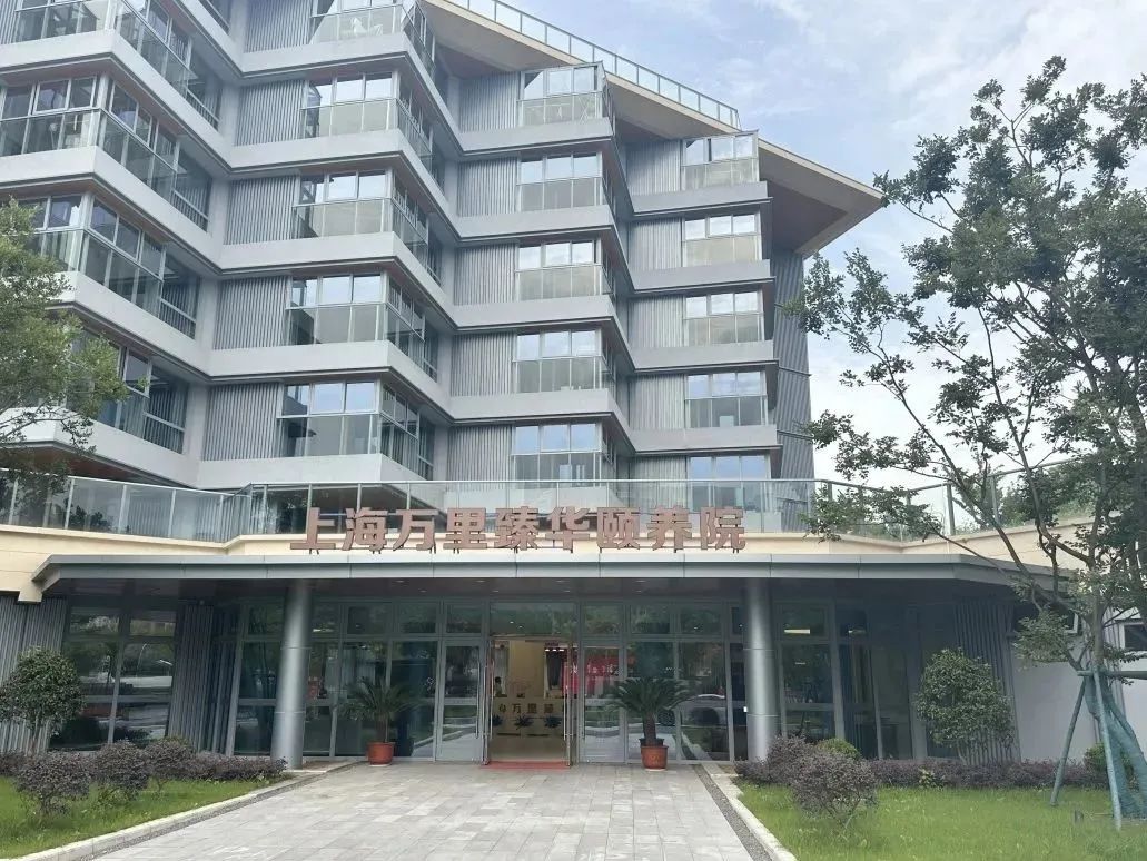 0911_144852_465.jpg 0911_144852_465.jpg