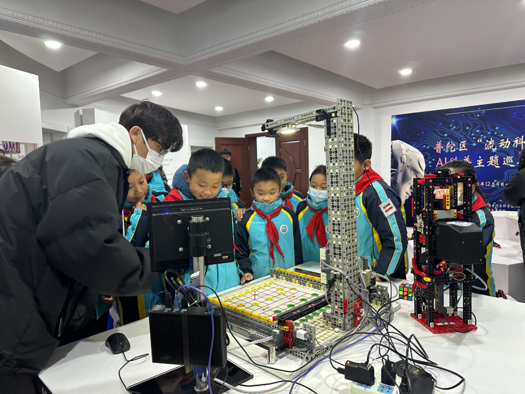 1226_082904_557.png 1226_082904_557.png