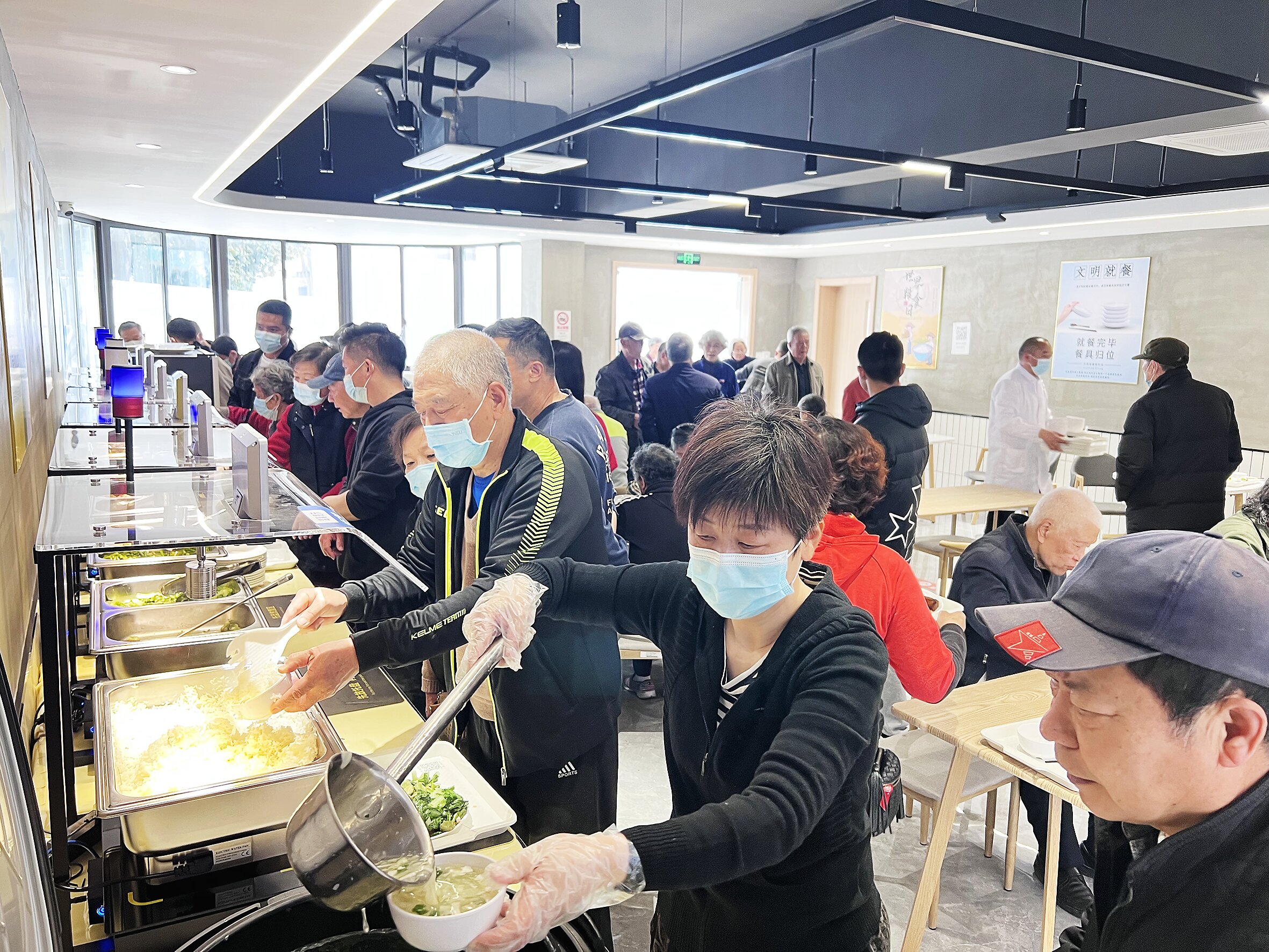 0417_145945_301.jpg 0417_145945_301.jpg