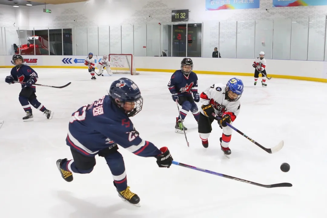 冰雪运动太“高冷”？在普陀，它正成为全民健身新风景