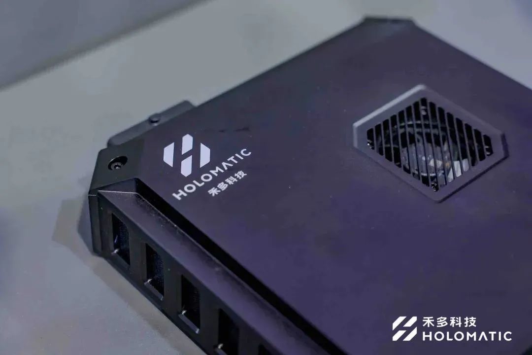 0823_084017_617.jpg 0823_084017_617.jpg